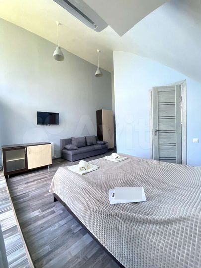 Дом 400 м² на участке 25 сот.