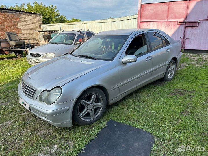 Mercedes-Benz C-класс 2.0 AT, 2001, 400 000 км