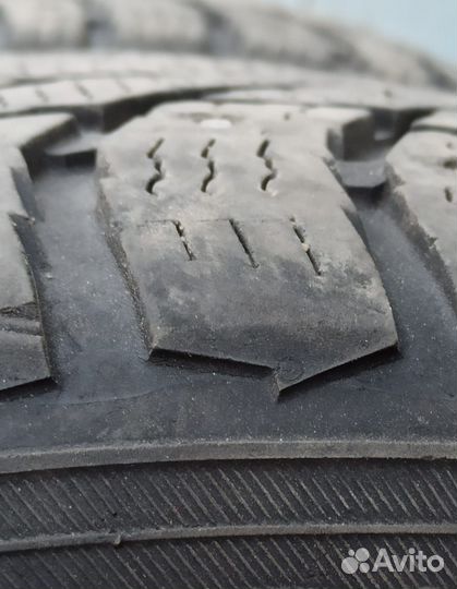 Nokian Tyres Hakkapeliitta 9 SUV 275/45 R21 110T