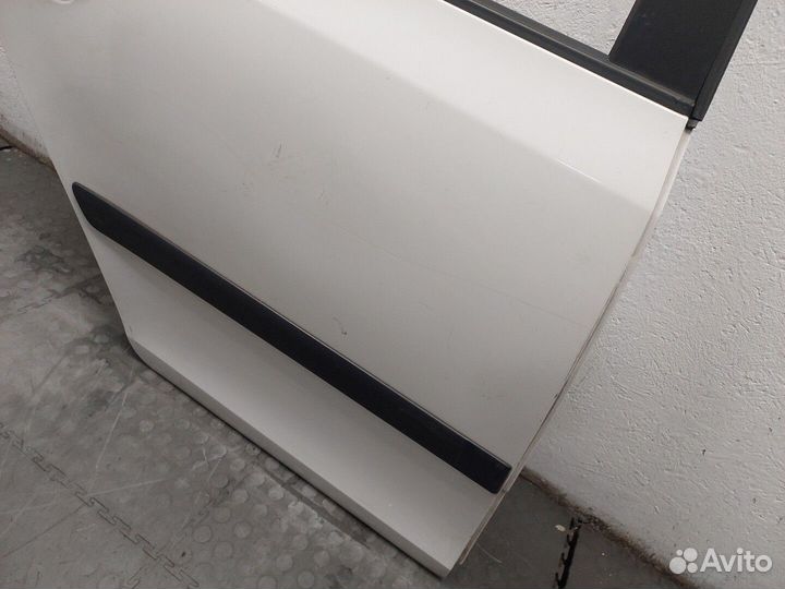 Дверь правая задняя Skoda Fabia