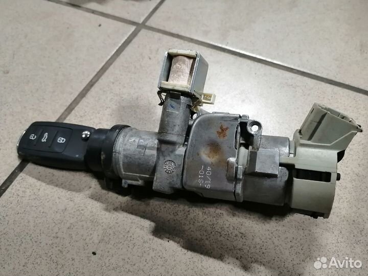 Замок зажигания Volkswagen Polo. Оригинал б/у