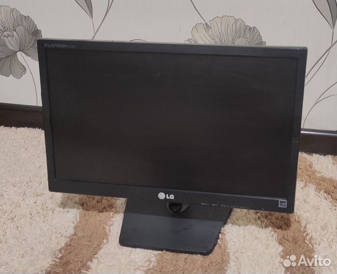 Монитор LG Flatron 19m37a