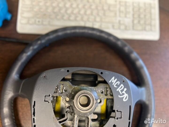 Руль Toyota Estima MCR30