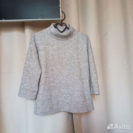 Свитер водолазка