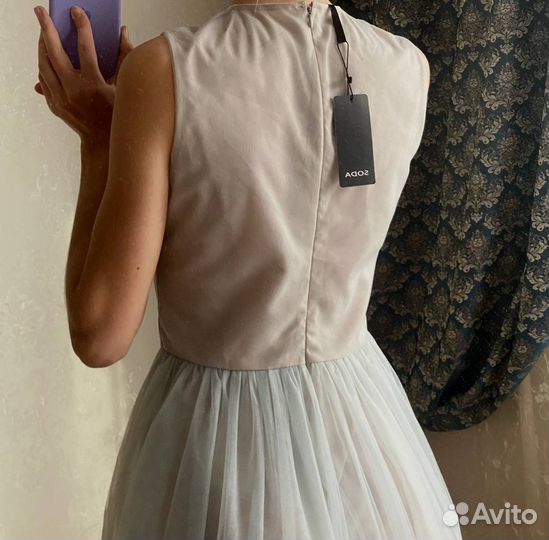 Вечернее платье