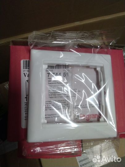 Розетка компьютерная RJ45 Legrand mosaic