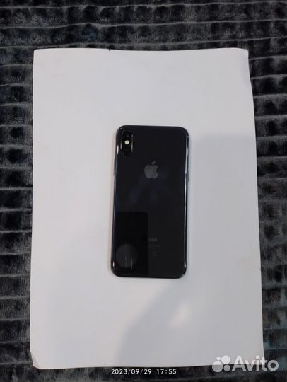 Продаю iPhone 10