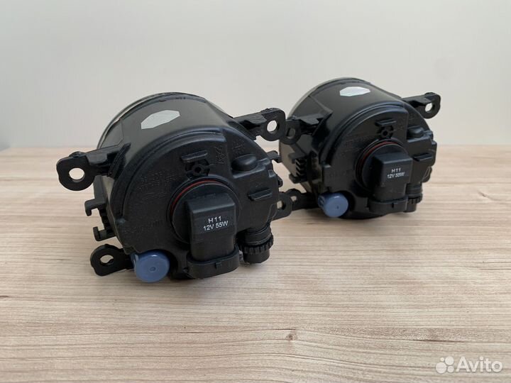 Фары противотуманные новые Рено Сандеро Логан