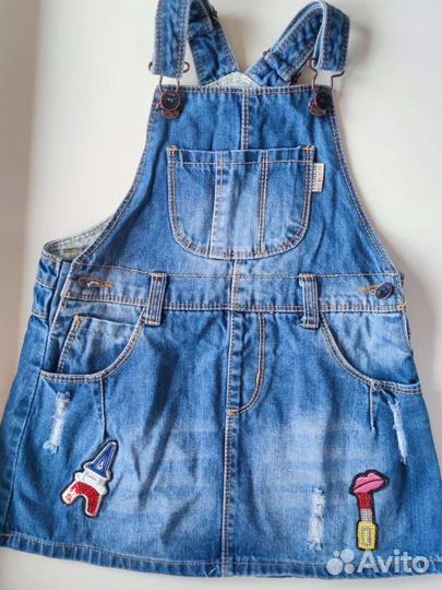 Джинсовый комбинезон и кофта для девочки