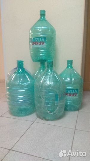 Пластиковые бутылки 19 литров