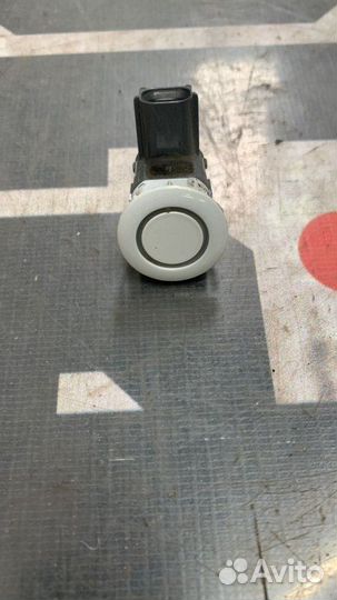 Датчик парковки передний правый Infiniti Fx50 S51