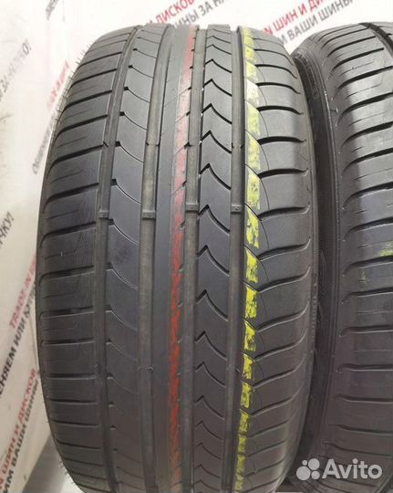 Goodyear EfficientGrip 255/45 R18 99Y