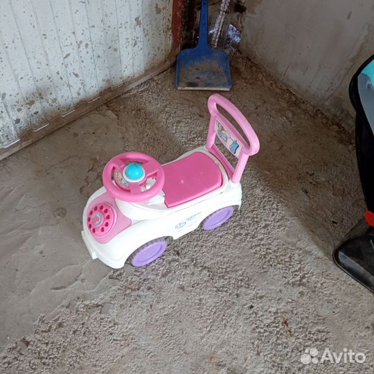 Детская машинка каталка