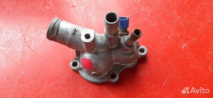 Корпус термостата Nissan Primera P12 2.0
