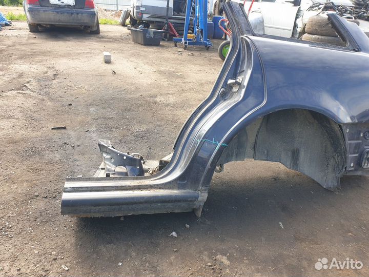 Крыло заднее левое Audi A4 B5 А4 Б5 avant универс