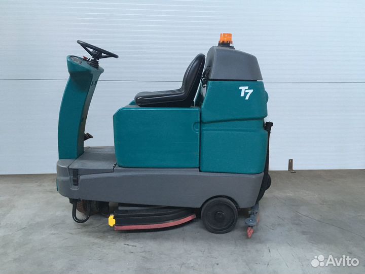 Поломоечная машина tennant t7