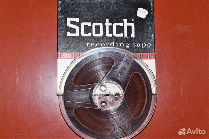 Магнитная лента Scotch с ретро записями