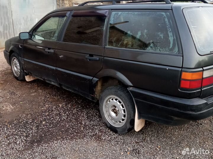 Volkswagen Passat 1.8 МТ, 1990, 200 000 км