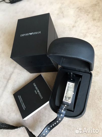 Часы emporio armani