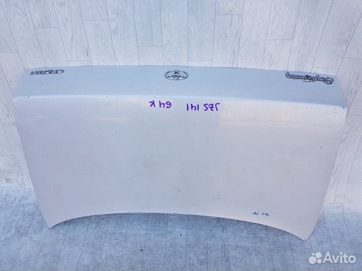 Крышка багажника toyota crown