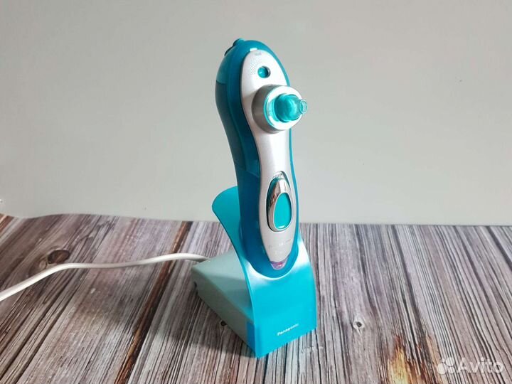 Вакуумный очиститель пор лица Panasonic