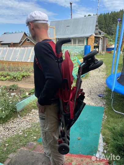 Детская коляска трость