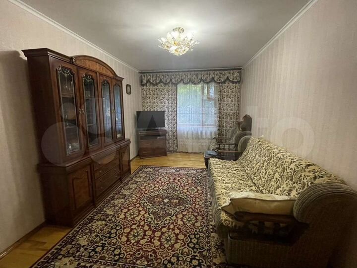 4-к. квартира, 87 м², 2/9 эт.