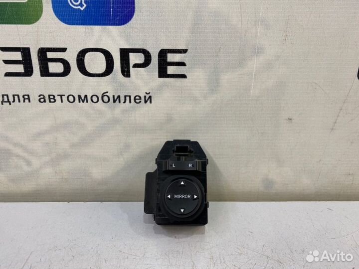 Кнопка управления зеркалами Hyundai Solaris HCR