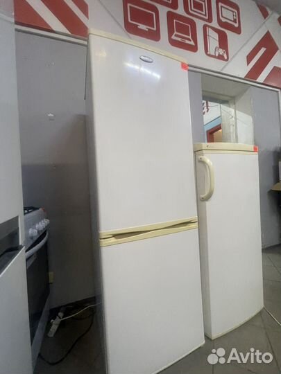 Холодильник Whirlpool No Frost