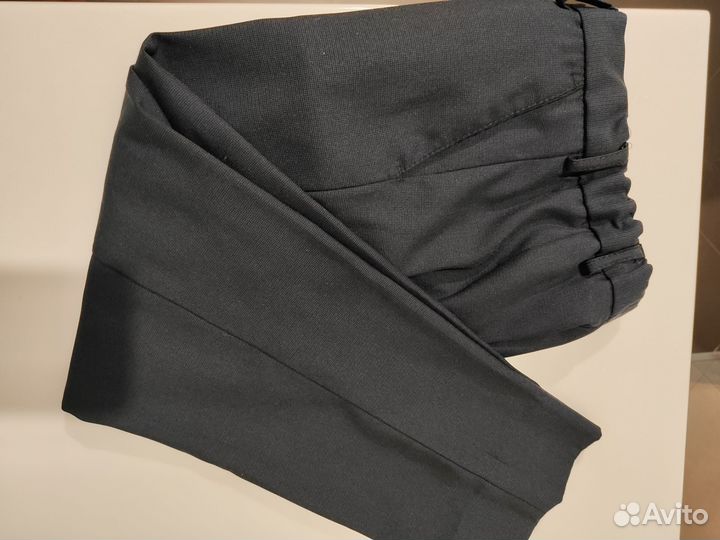 Школьный комплект брюки и жилетка