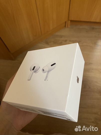 Коробка от оригинальный airpods pro
