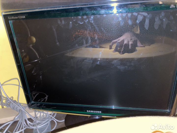 Монитор samsung 21