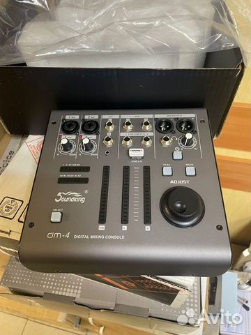 Soundking DM4 Микшерный пульт, цифровой, 2 канала