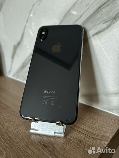 iPhone X, 64 ГБ