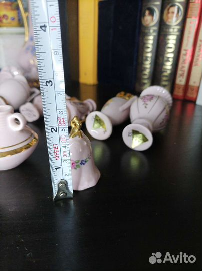 Миниатюра розовый фарфор