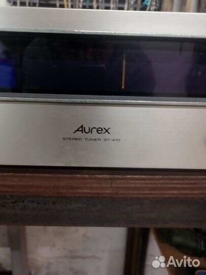 Тюнер Aurex ST-410