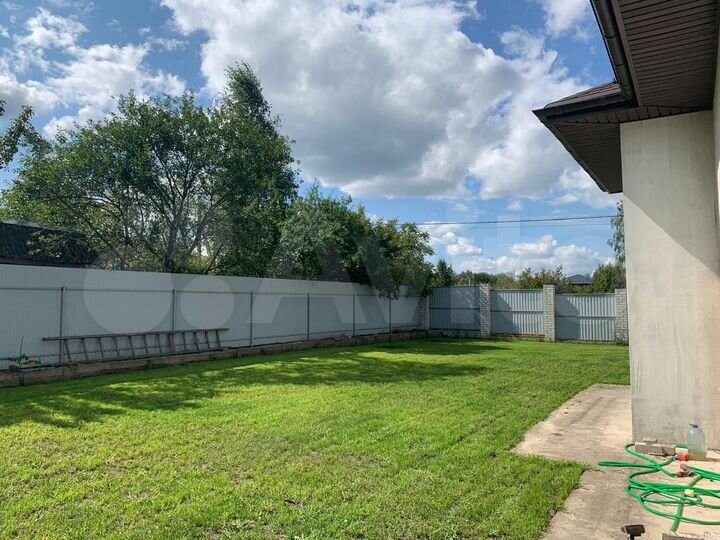 Коттедж 156 м² на участке 12 сот.