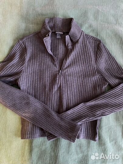 Женские вещи пакетом(на фото не все вещи)