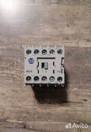 Allen-bradley 100-M09N*3