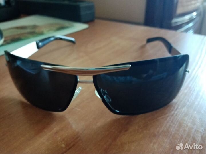 Солнечные очки мужские