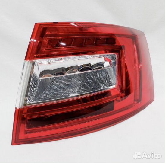 Фонарь задний правый Skoda octavia а7