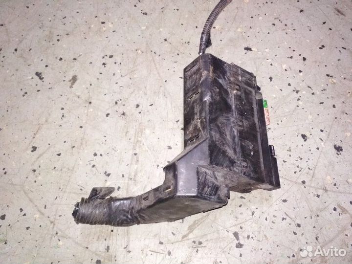 Блок предохранителей Nissan Primera P12 лифтбек