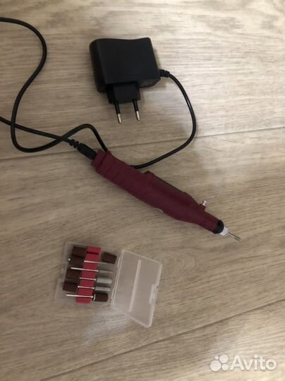 Машинка для маникюра