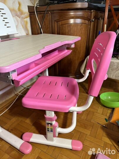 Растущая парта и стул fundesk