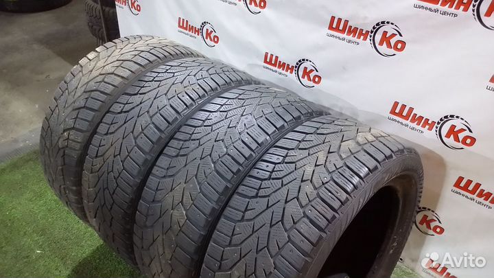 Gislaved NordFrost 100 215/55 R17