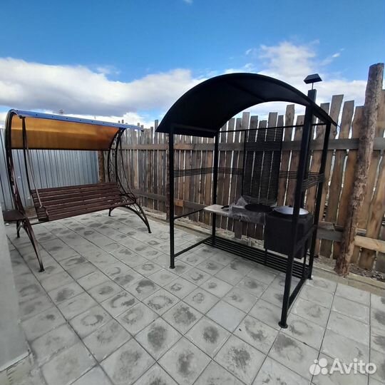 Мангальная зона под крышей