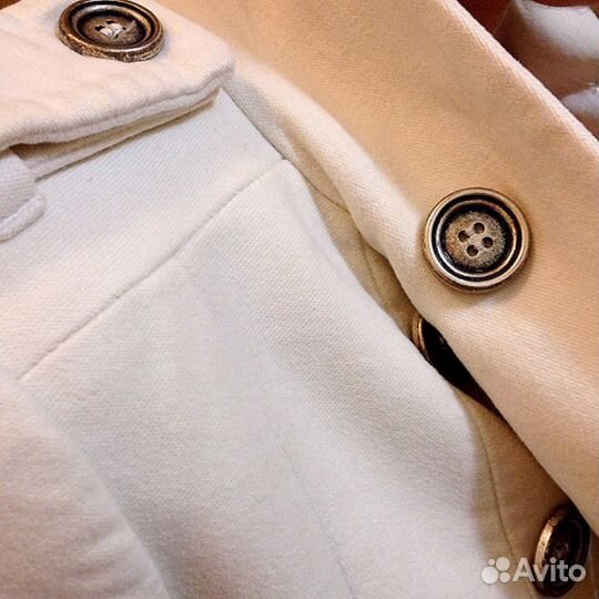 Пальто белое Mango 42 размер