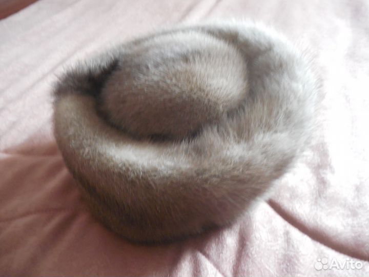 Шапка из голубой норки