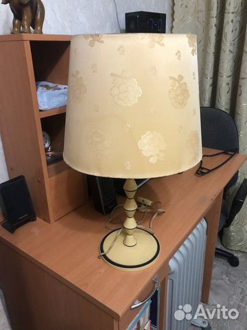 Советская настольная лампа с абажуром