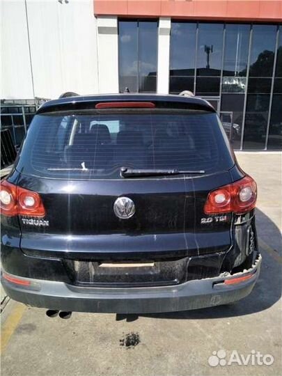 Разбор на запчасти Volkswagen Tiguan 2007-2011
